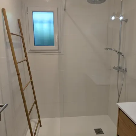 فيلة Jolie Maison Du Bassin *